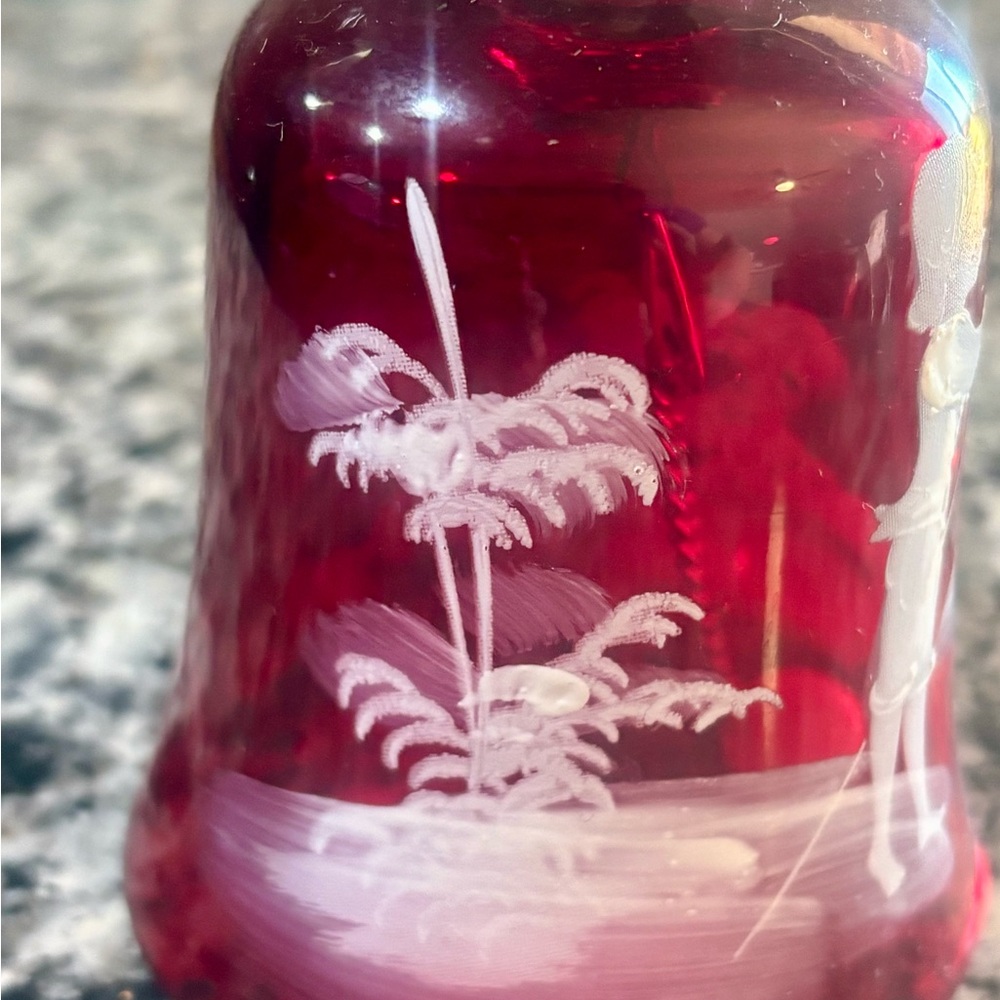 Vintage 70s Westmoreland Cranberry Glass Bell-featuring Mary Gregory - Picture 4 of 6